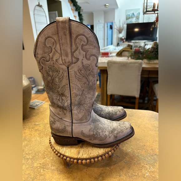 J.B. Dillon Cardinal Women's Western Boots - Picture 6 of 13